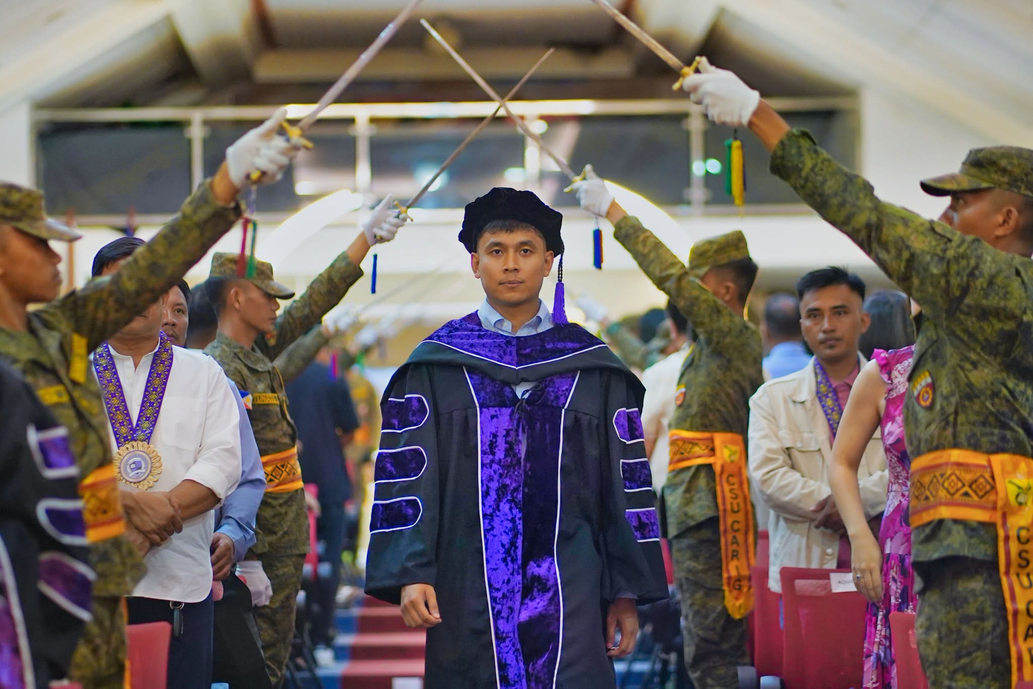 24TH-GRAD-COL-PHOTOSET photo 61